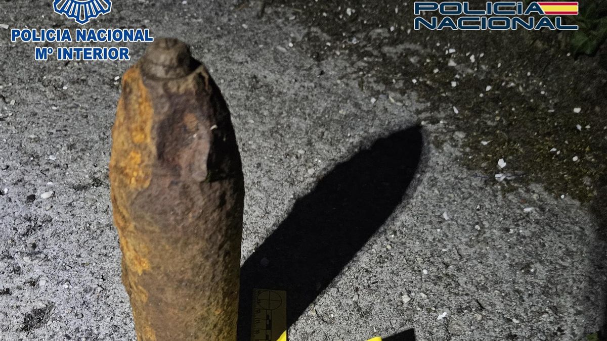 La Policía detona un proyectil hallado en una zona rural de Santiago y no descarta que sea de la Guerra Civil