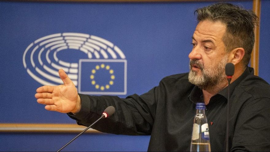 El candidato de Sumar Manu Pineda en el Parlamento Europeo.