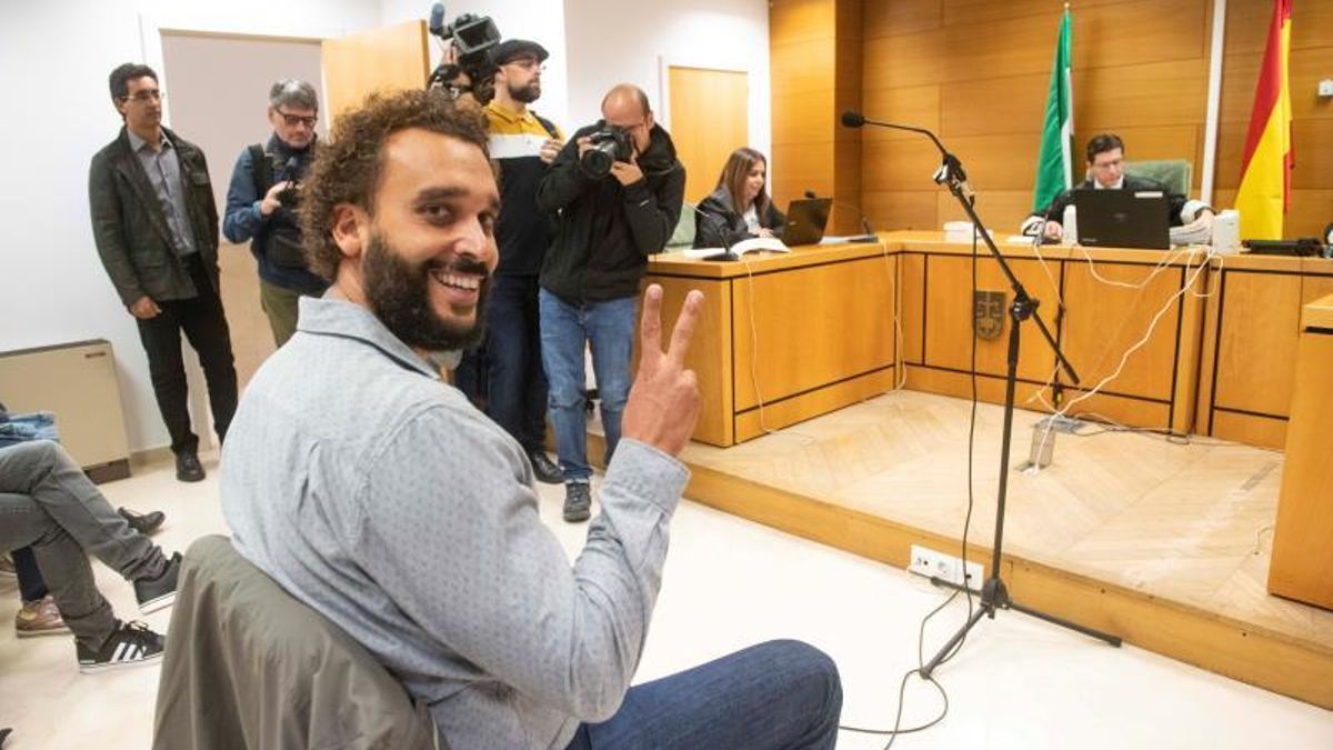 Mantienen una petición de cárcel para Candel por calumniar al fiscal jefe de Granada