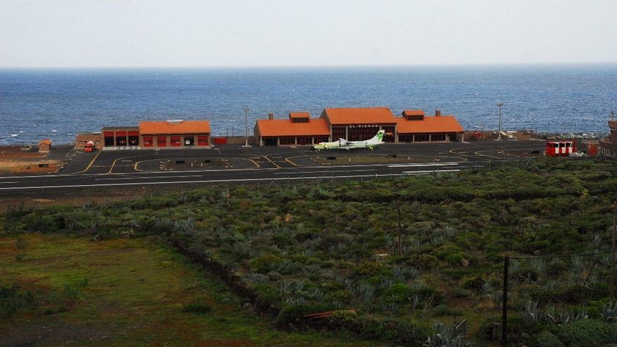 Arranca la huelga de controladores aéreos en cuatro aeropuertos de Canarias