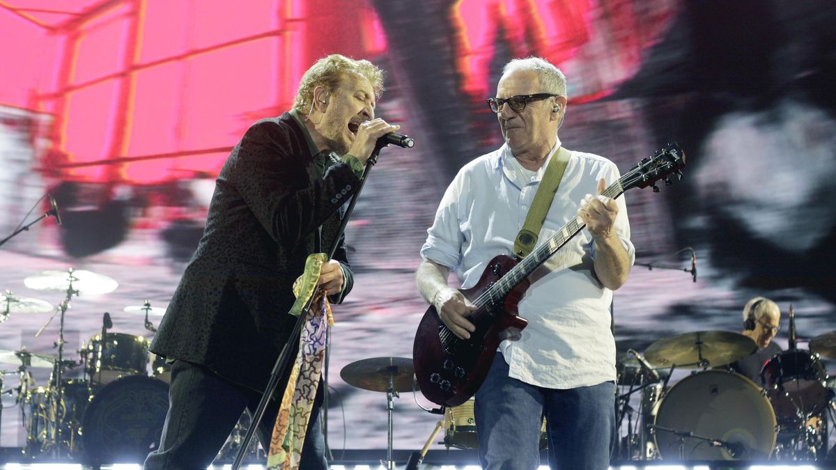 El Último de la Fila vuelve frente al mar de Fuengirola: 30 años después, la misma emoción