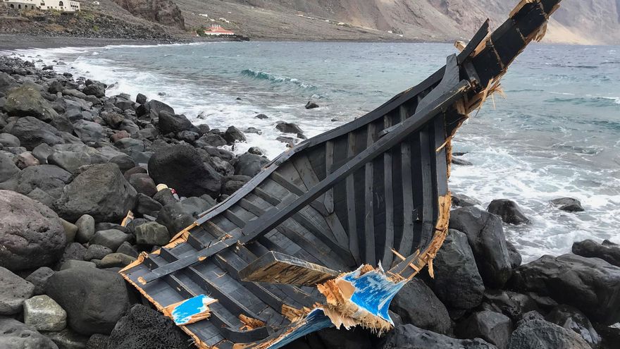 Hallados 12 cadáveres con pasaportes de Mali en una embarcación encallada en el Caribe con posible destino a Canarias