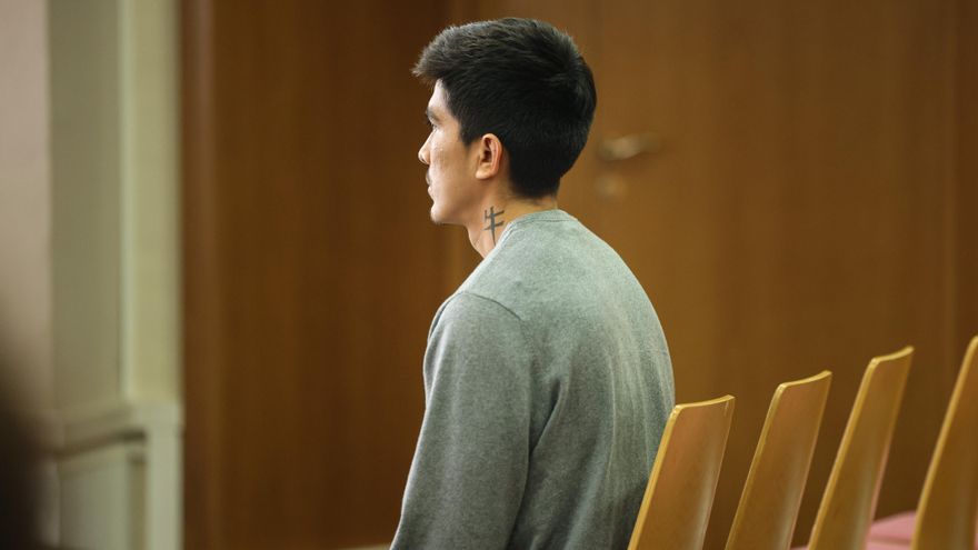 El camionero que encontró a la menor violada en Igualada: “Estaba temblando y decía ‘no, no, no’”