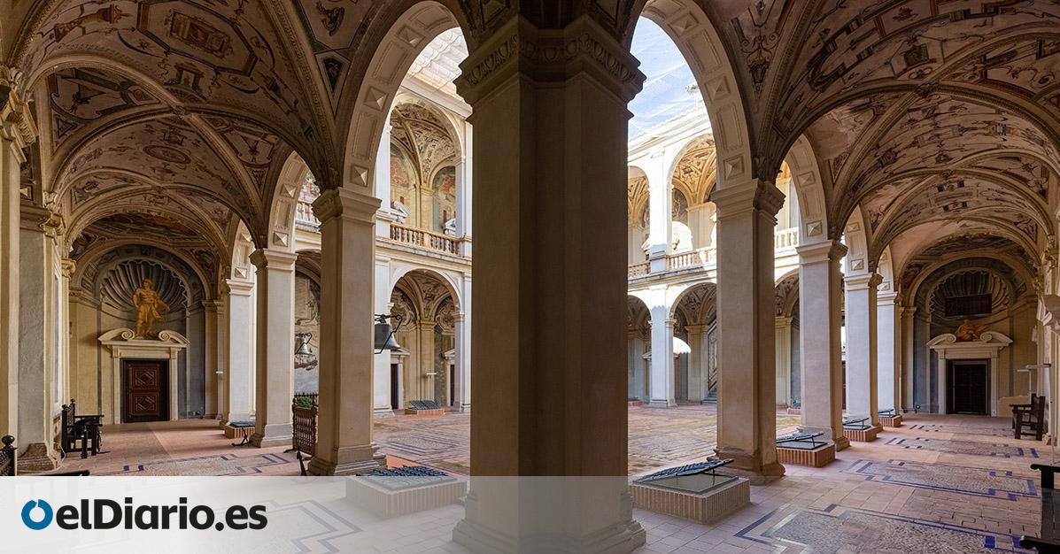 El palacio escondido entre campos manchegos que guarda más de 8.000 metros cuadrados de frescos renacentistas