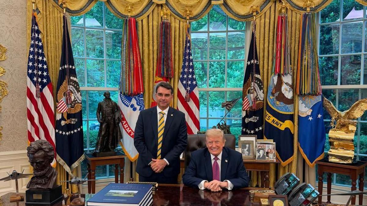 Trump agita el fantasma del fraude en Brasil sin pruebas y pone en duda el triunfo de Lula: "Me pareció otra elección amañada"