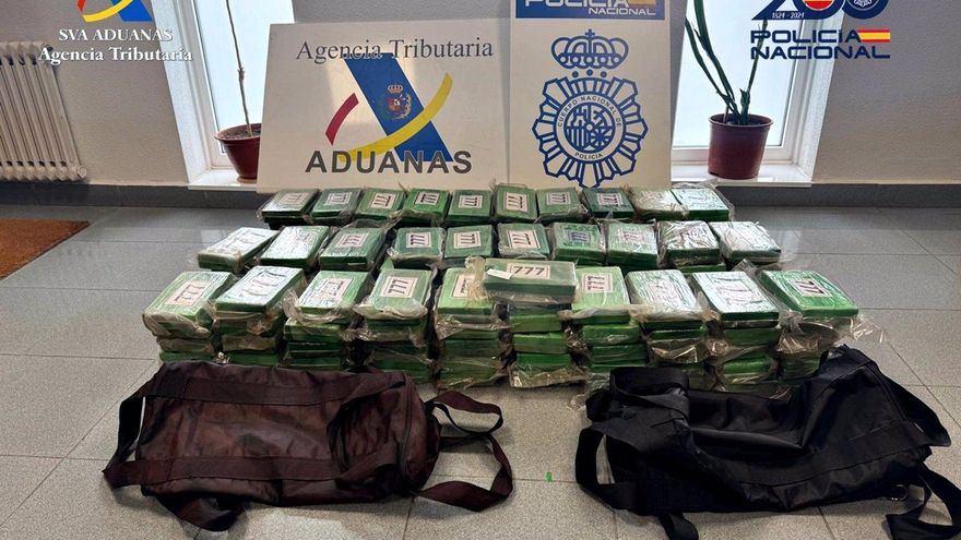 Intervenidos 150 kilos de cocaína en el casco de un mercante portacontenedores en Vigo