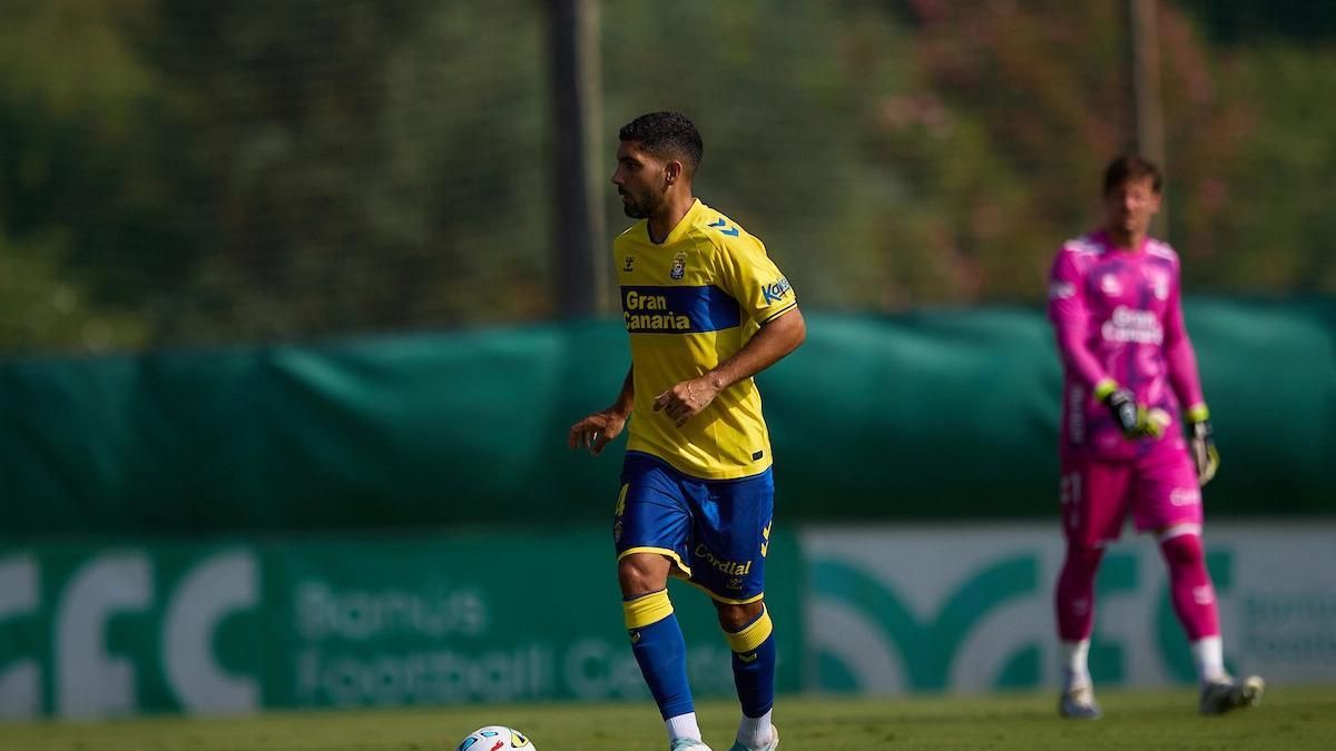 Las Palmas remonta un 0-2 y gana su primer amistoso