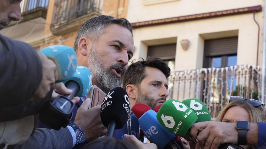 Abascal vuelve a defender a Mazón y dice que Feijóo lo usa como "un chivo expiatorio que da oxígeno a Sánchez"