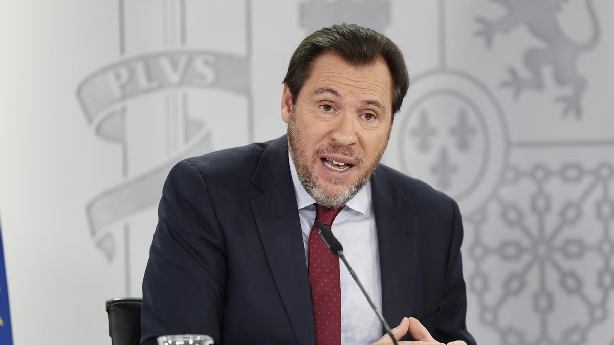 Óscar Puente se defiende de los "bulos" sobre el accidente de Adamuz: "Los afectados tienen derecho a conocer la verdad"