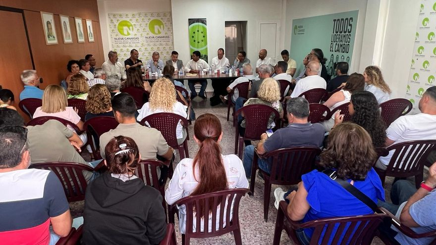 Los críticos de Nueva Canarias quieren una ruptura pacífica como la de 2005 con Coalición Canaria