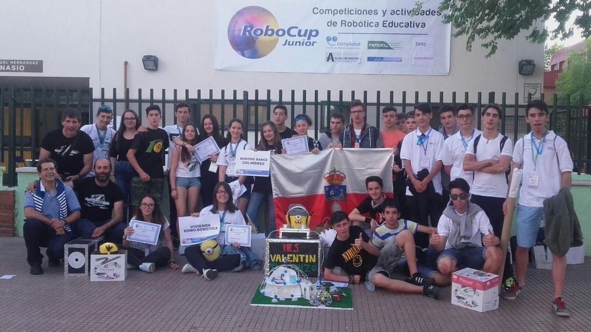 Tres equipos cántabros, campeones de España en un concurso de robótica educativa