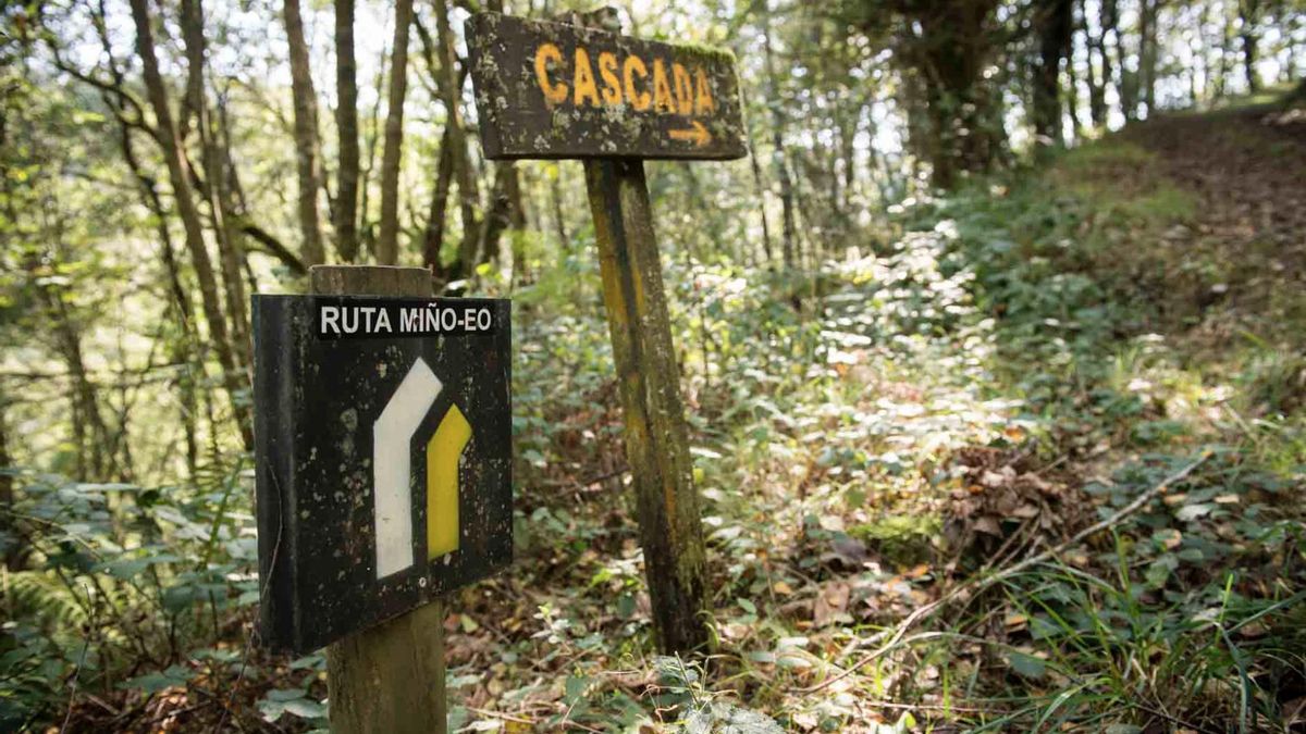 Indicaciones en la Ruta Miño-Eo.