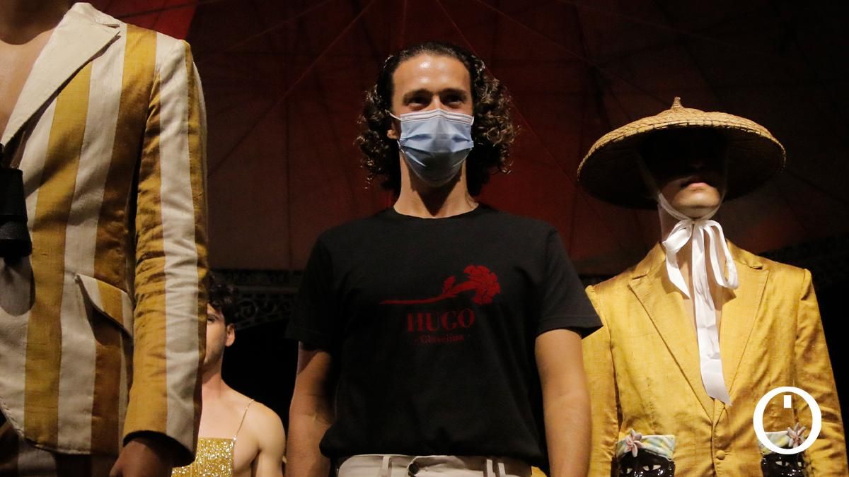 Desfile de la nueva colección de Hugo Clavelina
