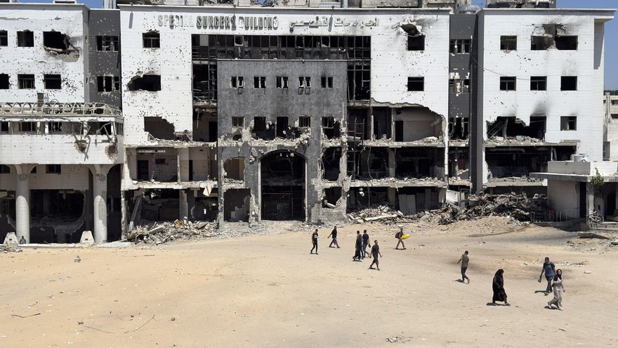 Israel ataca la casa del director del Hospital Shifa en Ciudad de Gaza y mata a su hermano