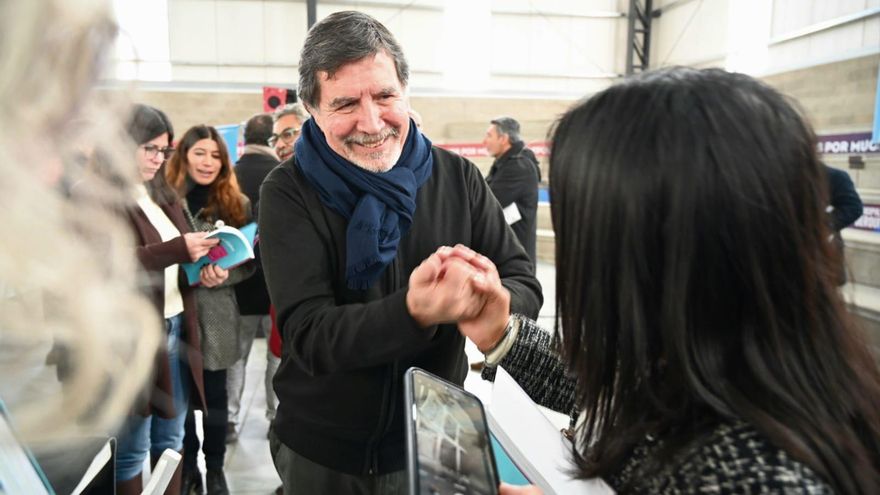 El ministro de Educación bonaerense explicó la medida de eliminar la repitencia