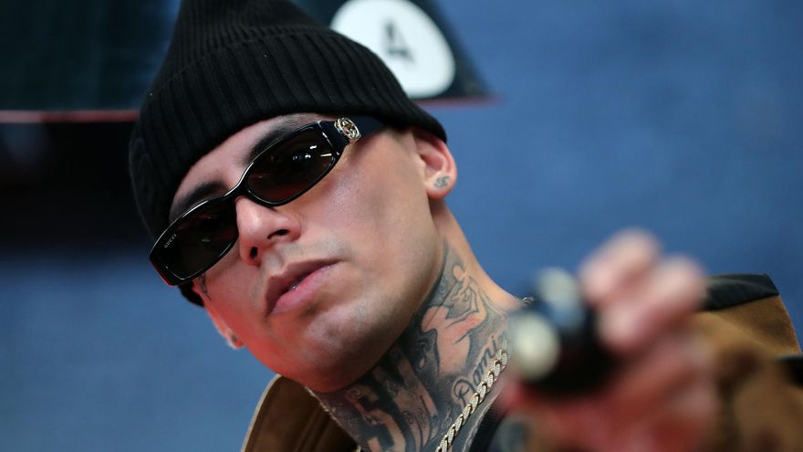 El rapero Sandro Malandro relata en álbum su pasado de migración, delincuencia y redención