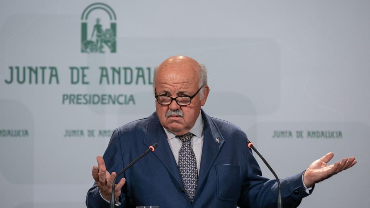 Aguirre ve "normal" los "problemas puntuales" en hospitales por el plan de choque y valora el "progreso" de las listas