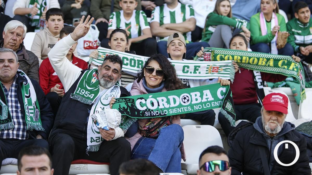Grada Blanquiverde del Córdoba CF - SD Huesca