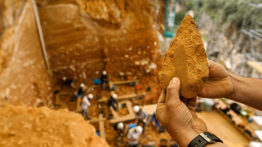 Guía para visitar Atapuerca: un viaje imprescindible para conocer la evolución humana