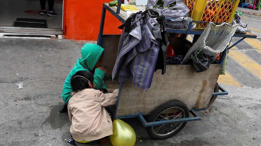 El 49,4 % de los niños y niñas en Ecuador viven en una situación de pobreza