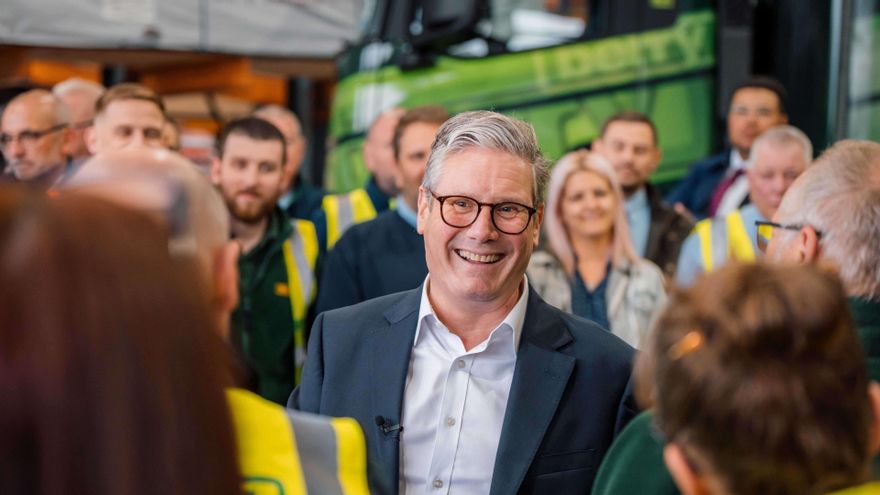 Quién es Keir Starmer, el favorito a nuevo primer ministro británico: político tardío y antítesis de Boris Johnson