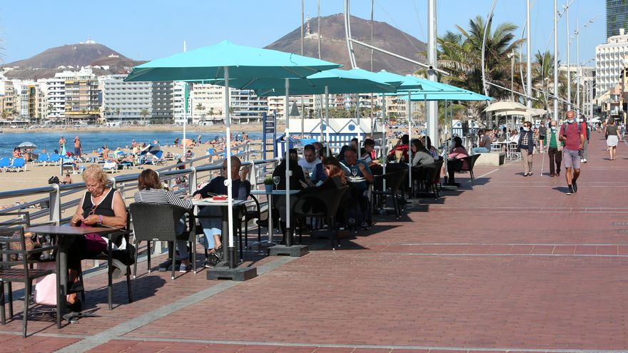 La hostelería de Gran Canaria puede volver a abrir el interior de sus locales: guía rápida de restricciones en bares, restaurantes y terrazas con la llegada del nivel 2