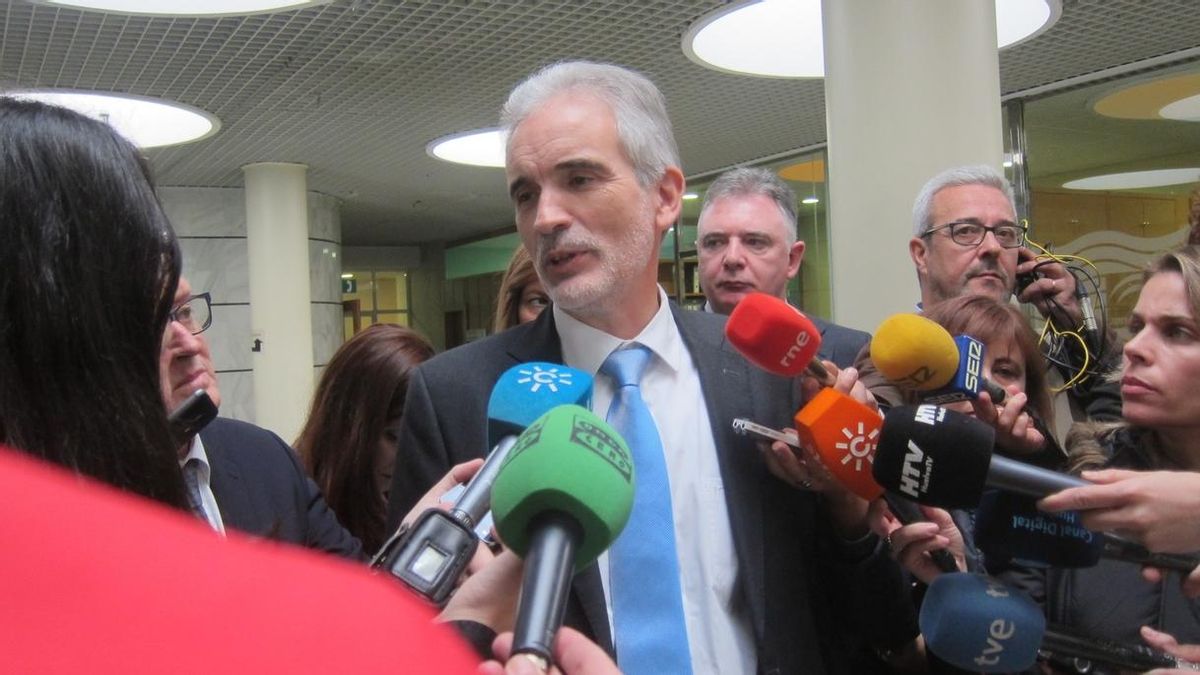 Aquilino Alonso cree que "aún es pronto" para ver los frutos del diálogo iniciado en materia sanitaria