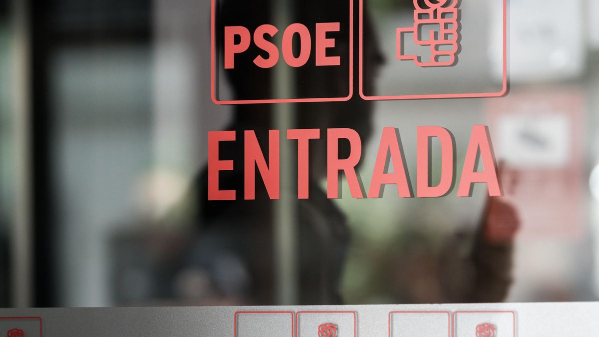 La nueva dirección del PSOE completa, tras la renuncia de Paco Salazar