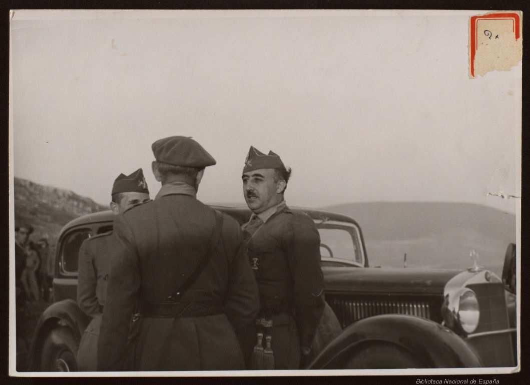 Franco y Vigón. 18 de agosto de 1937. Reinosa.