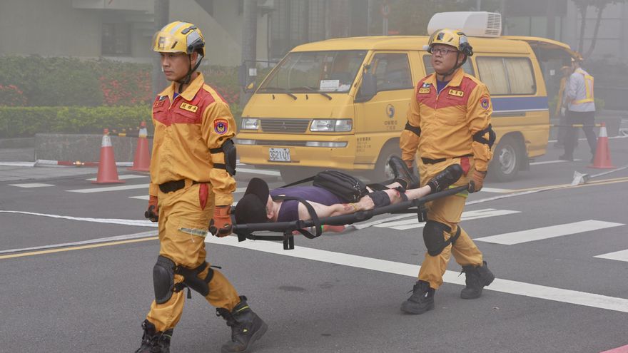 Taipéi y otras ciudades de Taiwán se paralizan para recrear un ataque aéreo de China