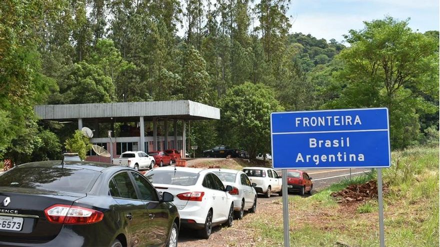 Aunque Salud advierte sobre un posible rebrote por la variante Delta, todavía no se prevén mayores controles fronterizos