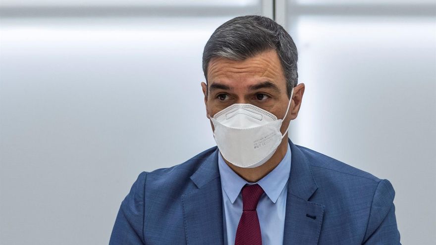 El presidente del Gobierno, Pedro Sánchez, viajará hoy a Bruselas para participar en la cumbre UE-África, donde coincidirá con el líder del Frente Polisario, Brahim Gali, y con el ministro de Exteriores marroquí, Naser Burita.