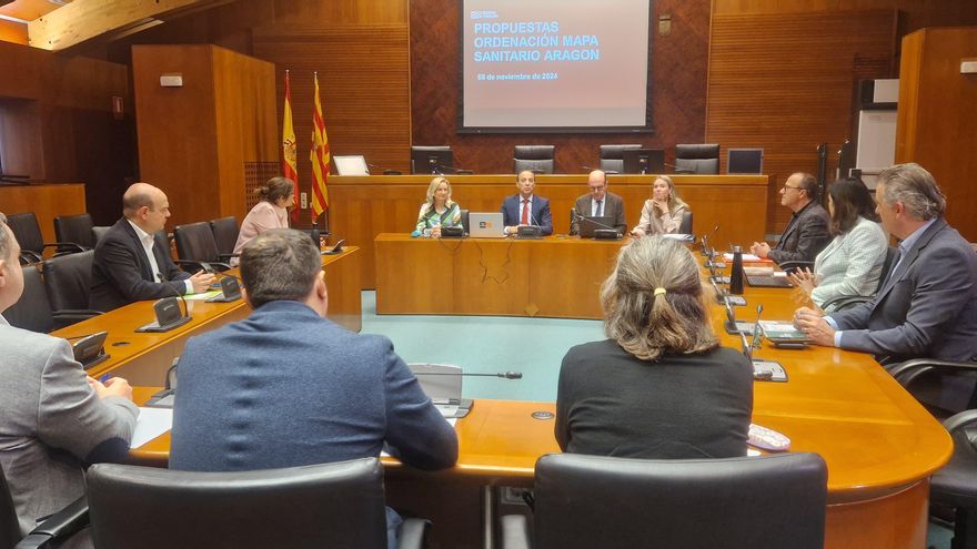 Sustituir a médicos por enfermeros en el medio rural: la apuesta del PP en Aragón para paliar la falta de sanitarios