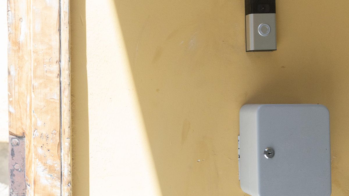 Airbnb elimina más de 2.300 anuncios en Mallorca que no cuentan con número de registro, según el Consell