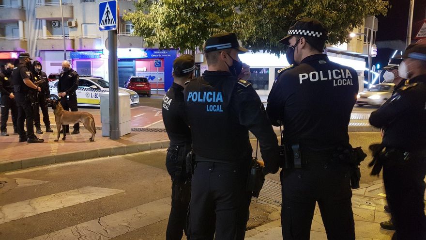 Agentes de la Policía Local de Almendralejo