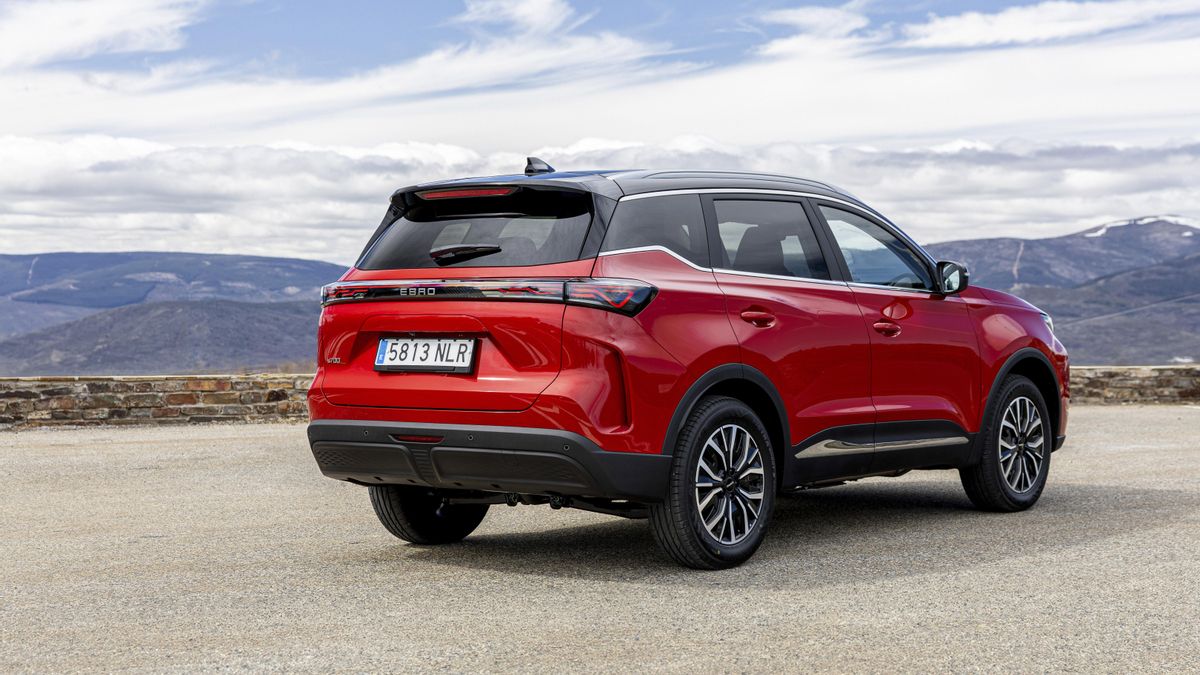 El Ebro s700 mide 4,55 metros de longitud.