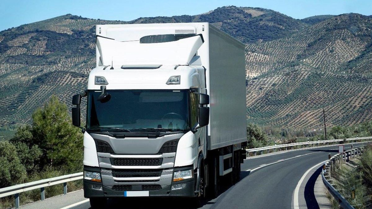La logística de Guadalajara pacta subidas salariales y una reducción de jornada tras la amenaza de huelga
