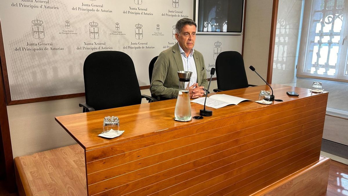 El diputado del PP Manuel Cifuentes interpreta en clave política la eliminación de la retransmisión íntegra de la misa de Covadonga el Día de Asturias. 