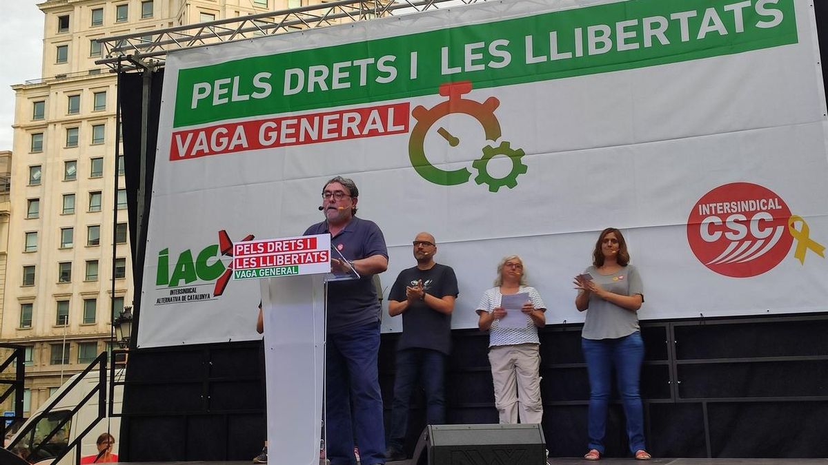 Sastre (Intersindical-CSC) en la manifestación: "Lo repetiremos las veces que haga falta"