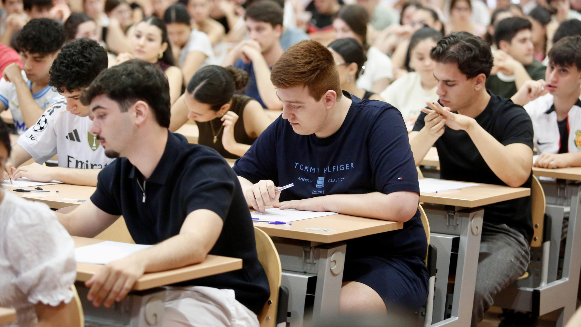 Inicio de las Pruebas de Evaluación de Bachillerato para el Acceso a la Universidad