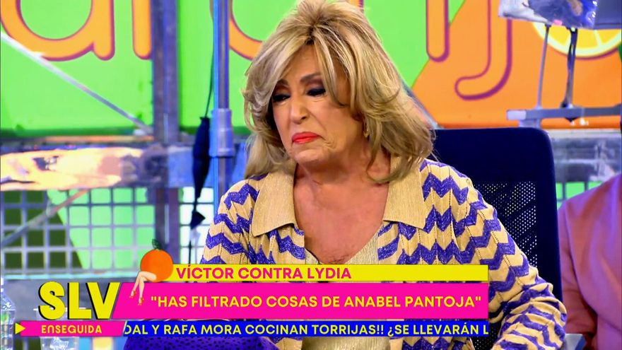 Lydia Lozano acabó llorando en 'Sálvame' por un golpe de Víctor Sandoval que se le volvió en contra