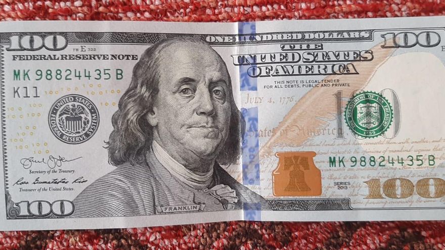 Dólar hoy: el blue llegó a $295 y el Contado Con Liqui superó los $300