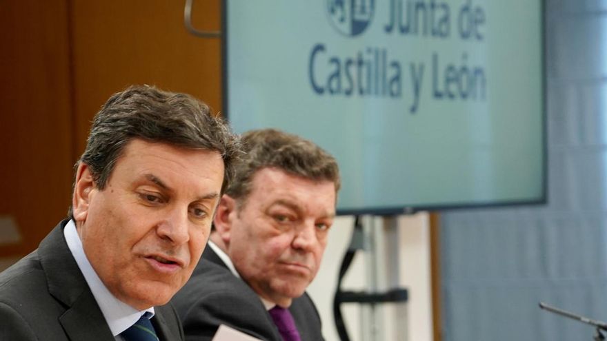 La Junta incumple su promesa de no admitir macroparques troceados pero dice que lo amparan los técnicos