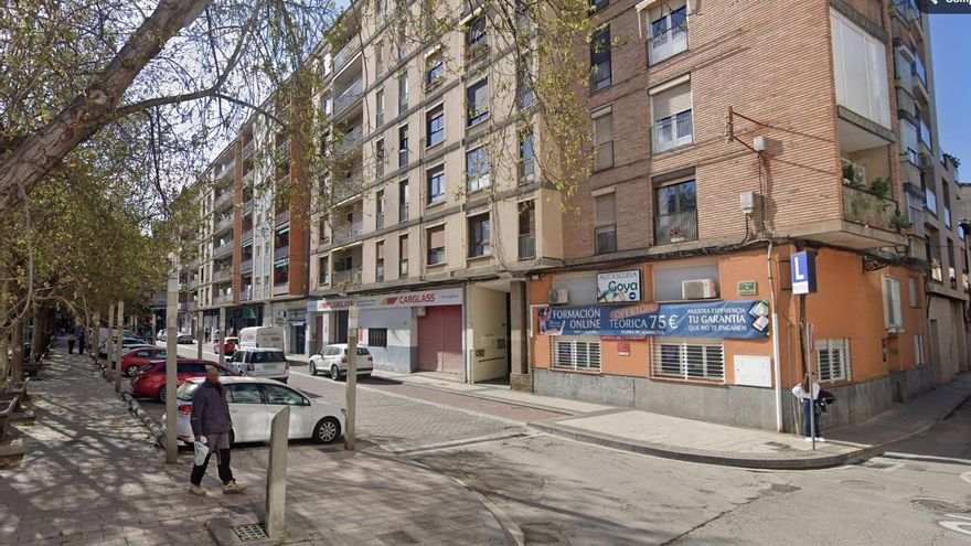 Desalojados 200 vecinos de Huesca de cuatro bloques en riesgo de colapso: "Los pilares están tremendamente dañados