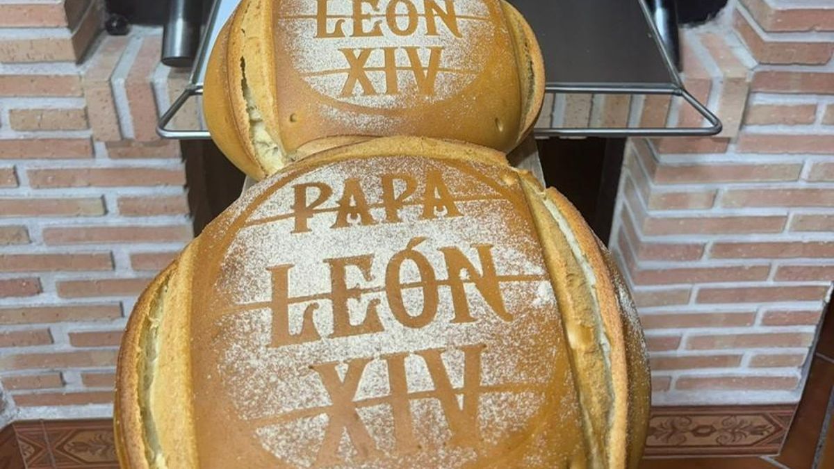 Un pan divino: Ángel Ruiz ha elaborado en su obrador de Maqueda las hogazas para el papa en su visita a Madrid