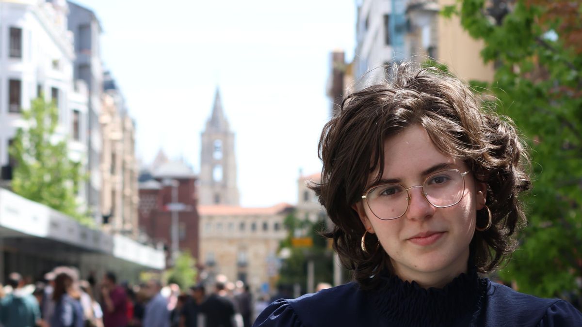 La joven autora leonesa María Lorenzo Valero.