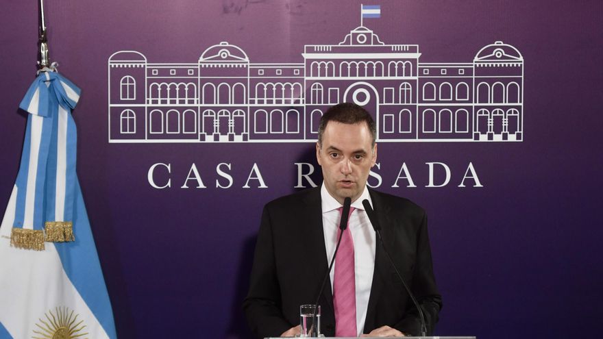 El Gobierno anunció que habrá un nuevo protocolo antipiquetes y "sanciones severas" para quienes corten las calles