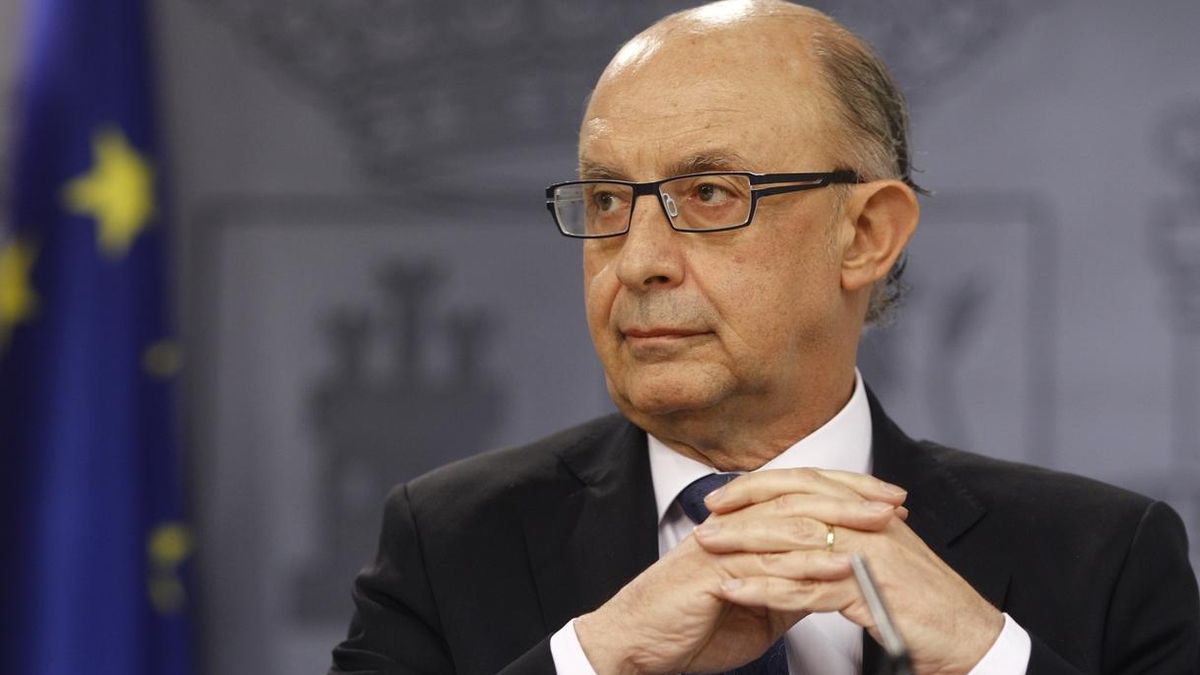 Montoro cree que Abengoa "puede ser viable" y recuerda casos de empresas españolas con inversores extranjeros