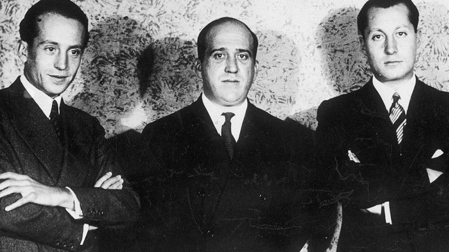 Álava "no cayó" en que un aviador cuyos hitos destacó en una exposición, Julio Ruiz de Alda, era fundador de la Falange