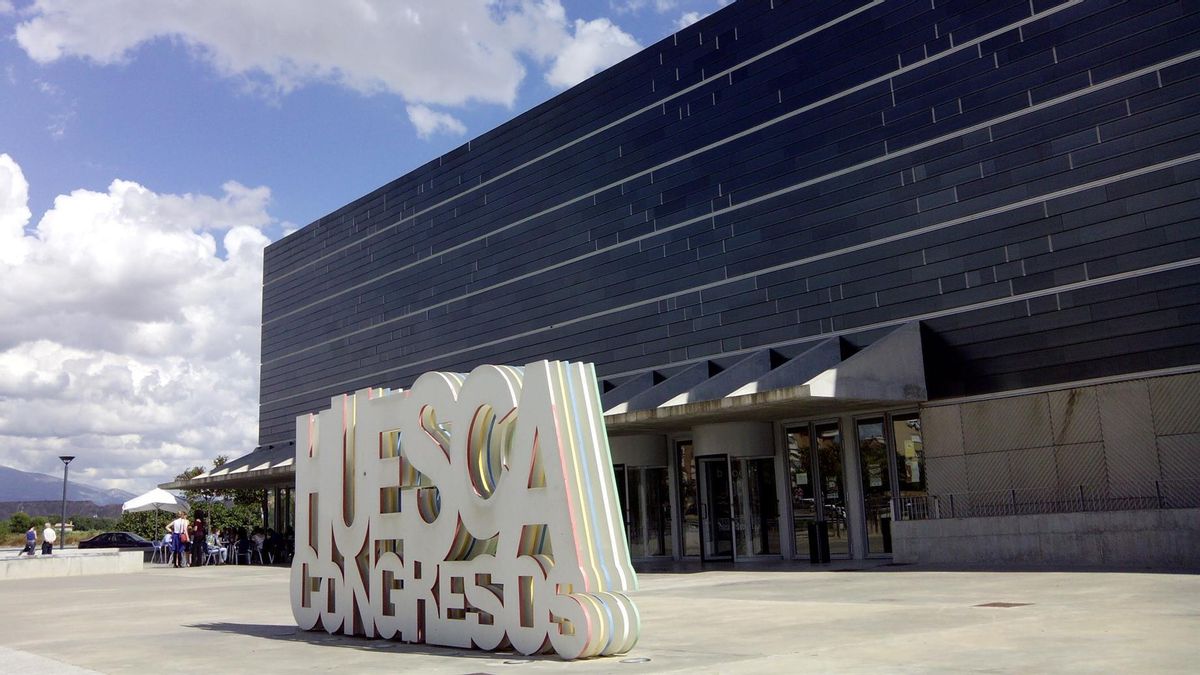 El Gobierno del PP en Huesca confirma la suspensión de la feria 'outlet' para "no causar perjuicio" al comercio local